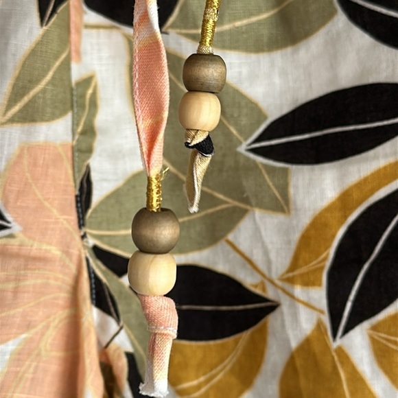 Rachel Zoe Linen Shorts Floral Hawaiian Print Comfy Elastic Waist Beaded Tie M - Picture 2 of 11